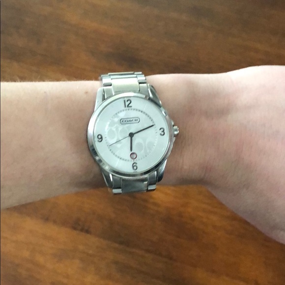 Coach Watch- Silver- sized for 7” wrist - Picture 7 of 7
